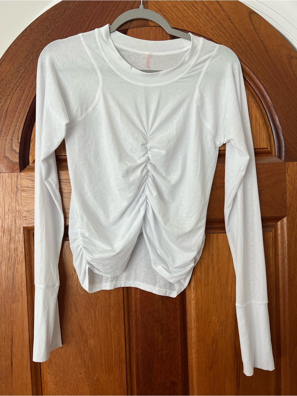 FP Movement Tempo Ruched UV Protection Long Sleeve NWOT Size Large RT $50 White
